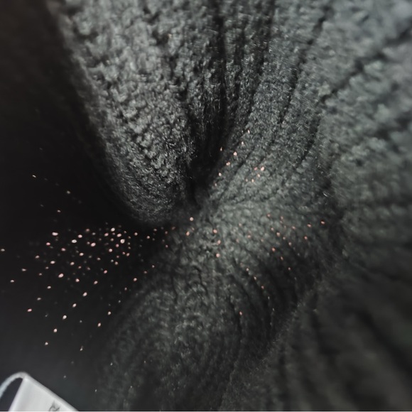 Loewe Signature Anagram Patch Black Ribbed Beanie - Picture 5 of 7